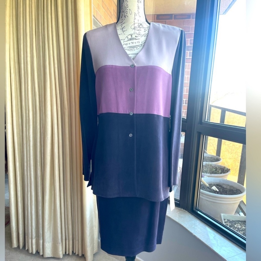 Color-block 100% silk and lined Long Sleeve Blazer and Skirt Size 4 NWT